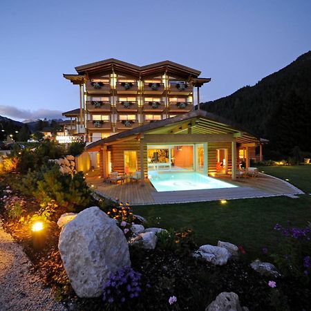 Olympic Spa Hotel - Adults Only Віго-ді-Фасса Екстер'єр фото